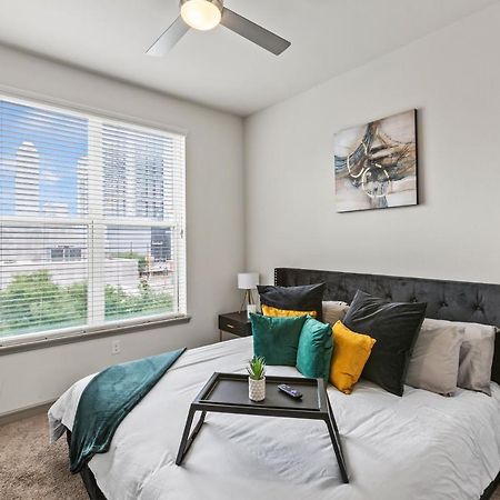 Luxury Apartment With King Bed And Pool And Free Parking 4 Houston Esterno foto